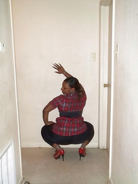 8P Big booty girl damnUploadedby AndrewBBWLover
