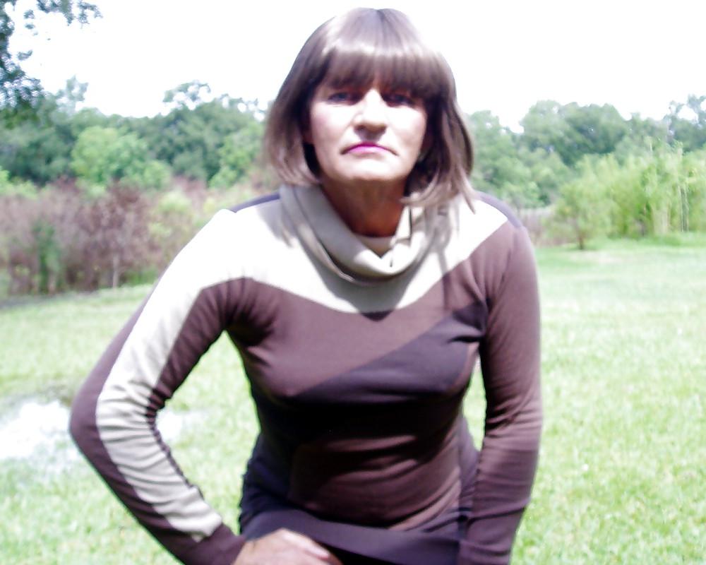 12P Crossdresser Dressing Up