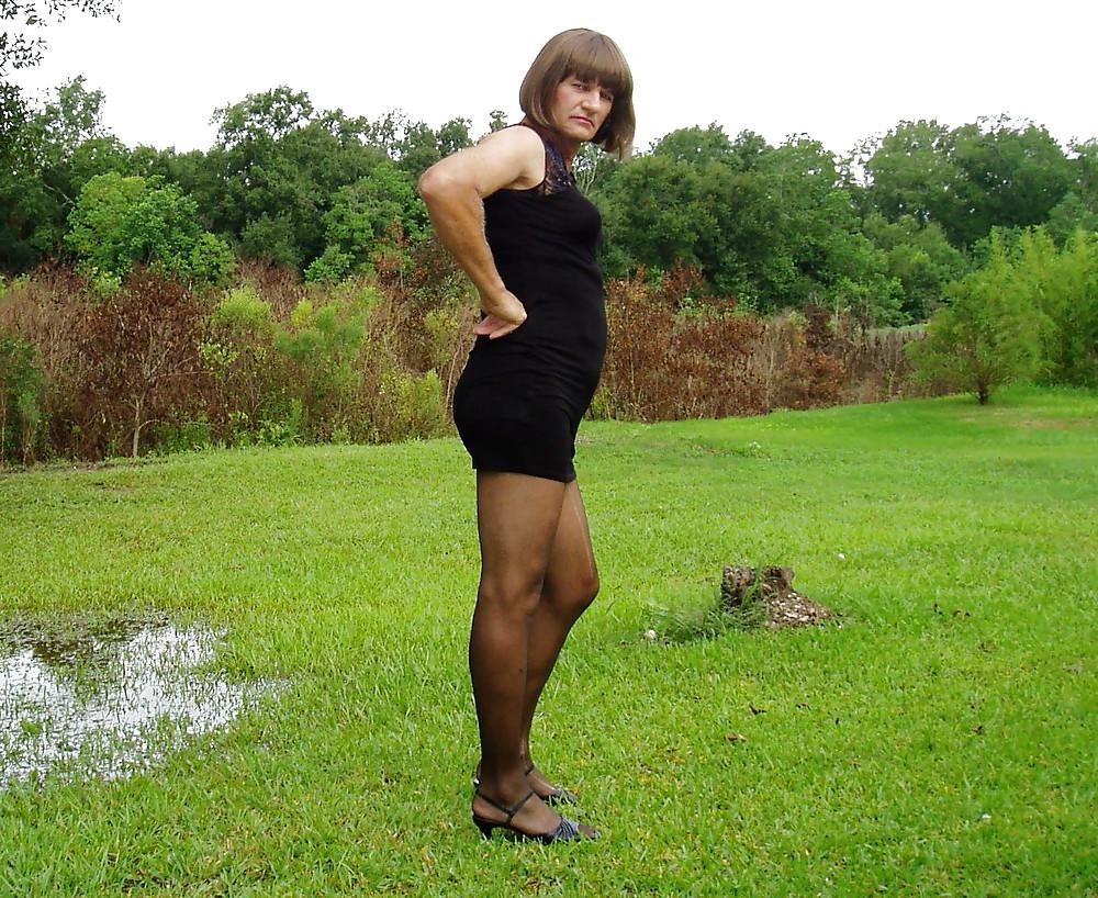 12P Crossdresser Dressing Up