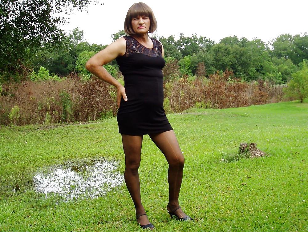 12P Crossdresser Dressing Up