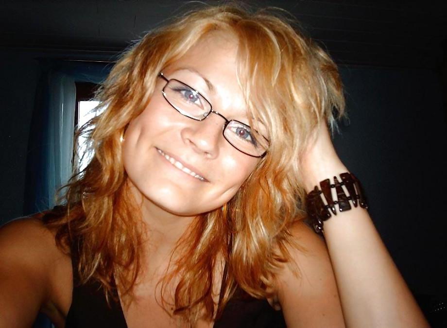 25P German  older girl 