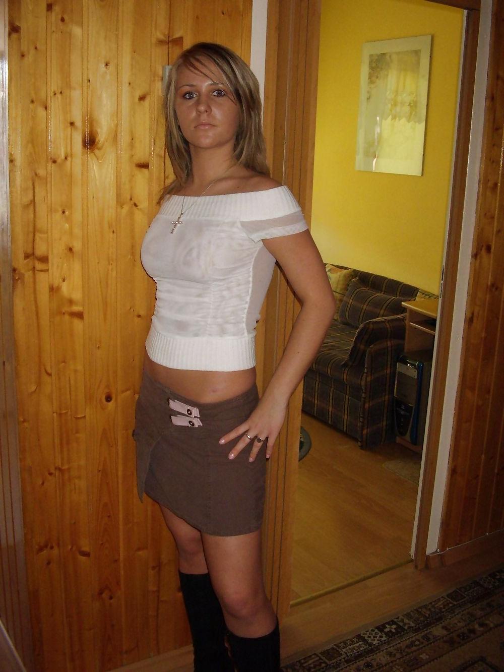 25P German girl