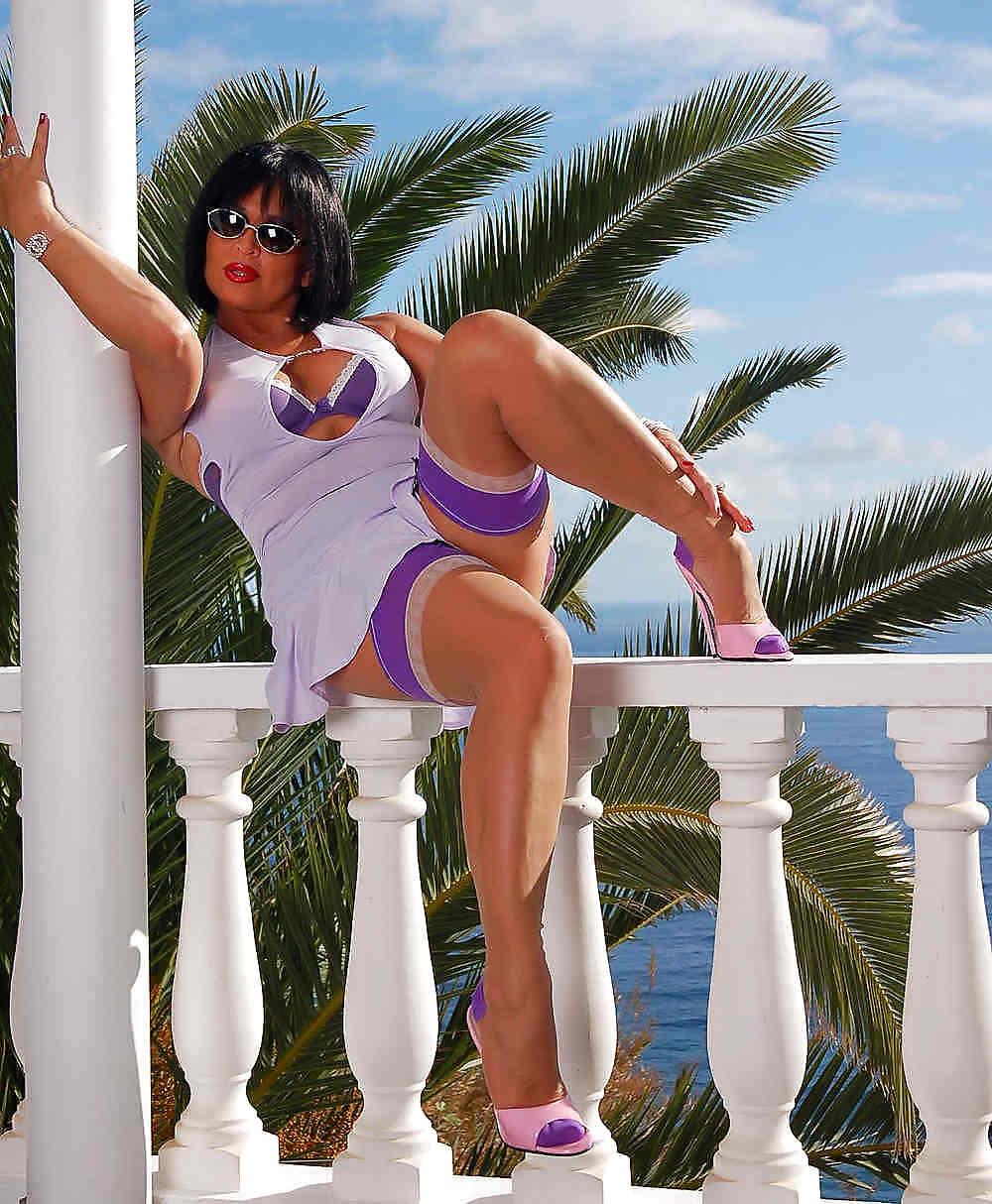 12P Lovely Purple Stockings FF