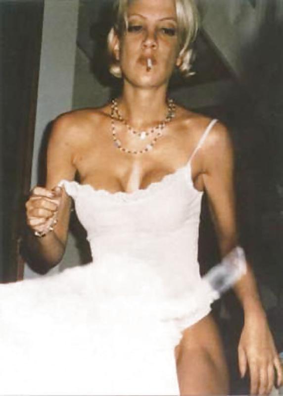 25P Tori Spelling Glamour, Nude, Caps 