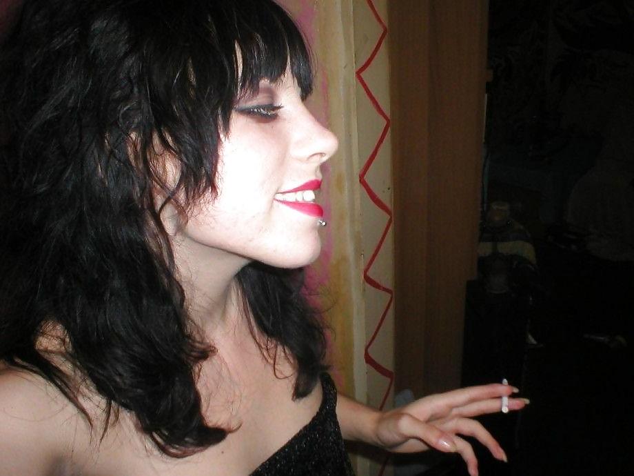 23P Hot emo girl