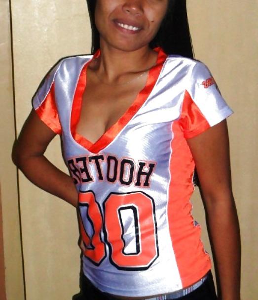 9P Pinay Wife