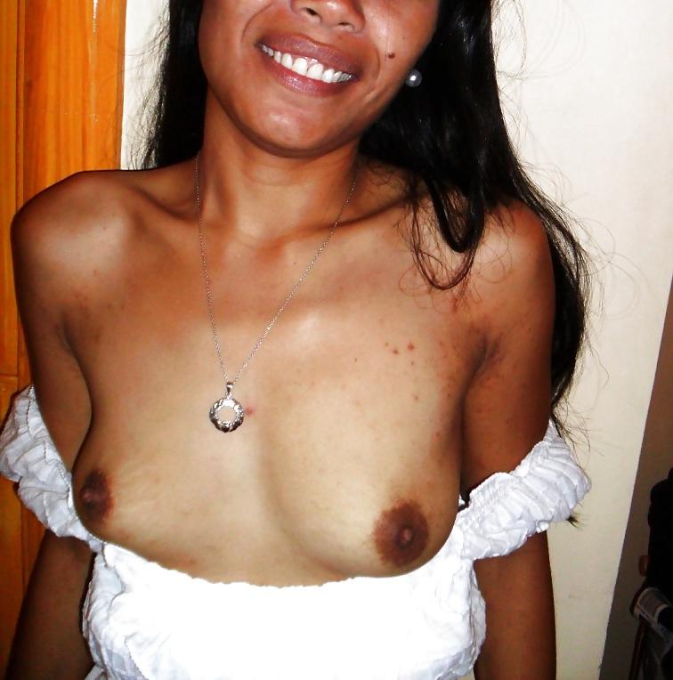 9P Pinay Wife