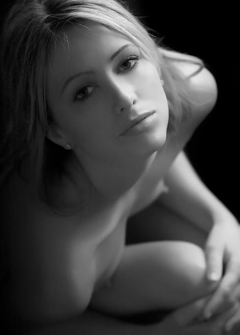 25P Erotic photography 25
