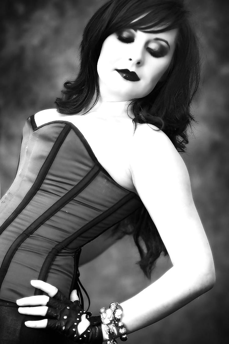 25P Erotic photography 25