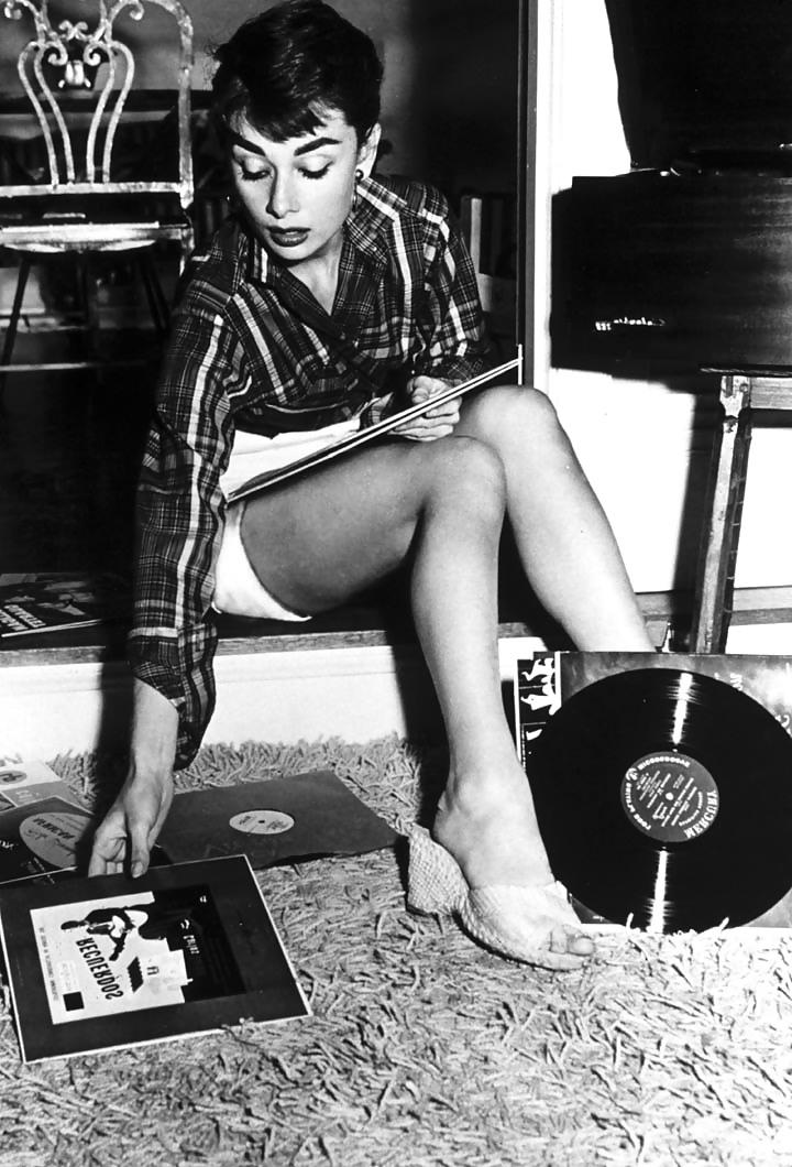 25P Classic Audrey Hepburn 
