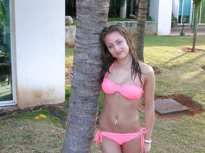 25P Facebook babes 14