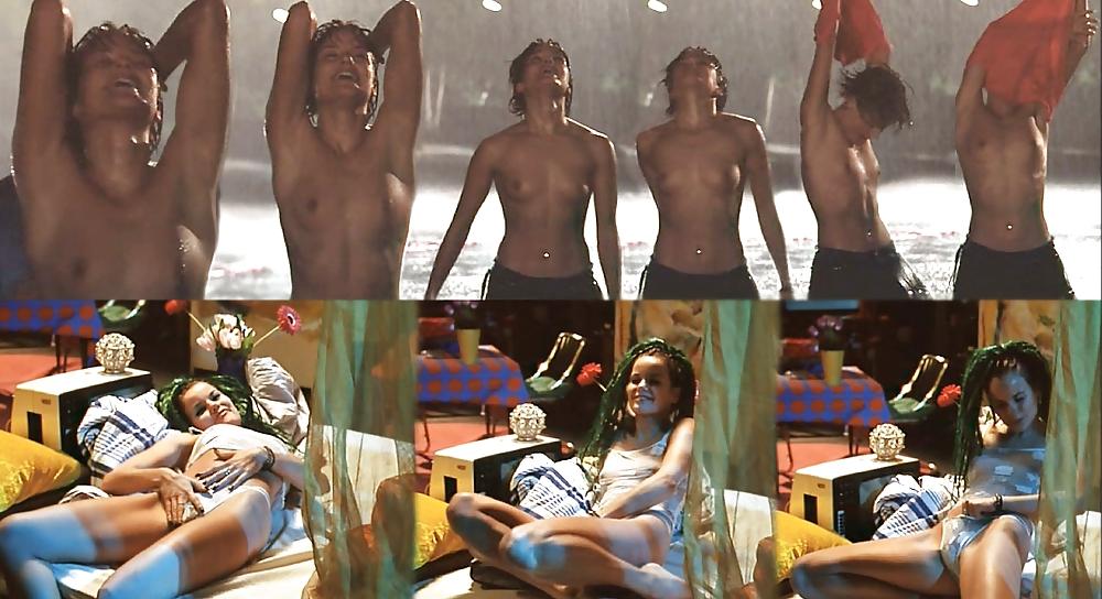 25P Celebs Naked 06