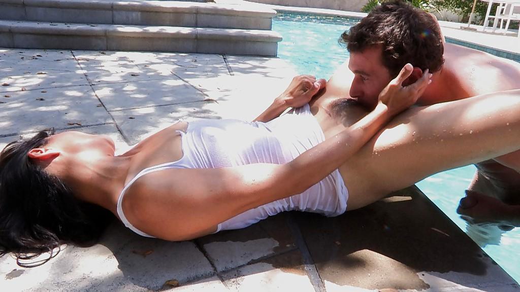 16P Dana Vespoli gets anal banged and takes a cumshot on her tongue