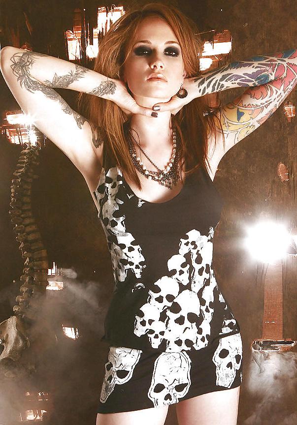 9P Hot Emo Punk Girls 13