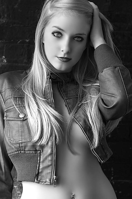25P Erotic photography 26