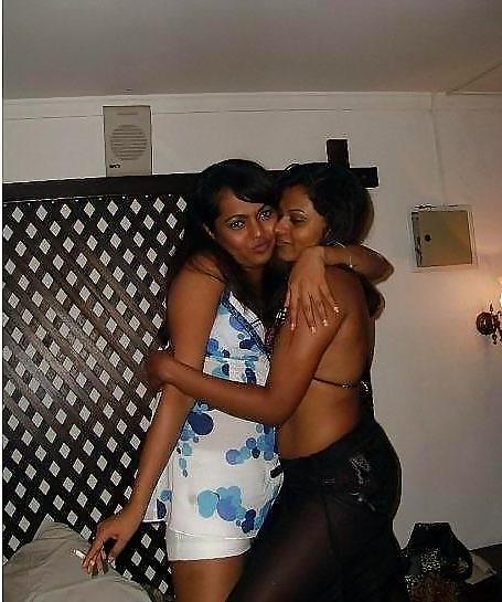 10P Sri lankan girls