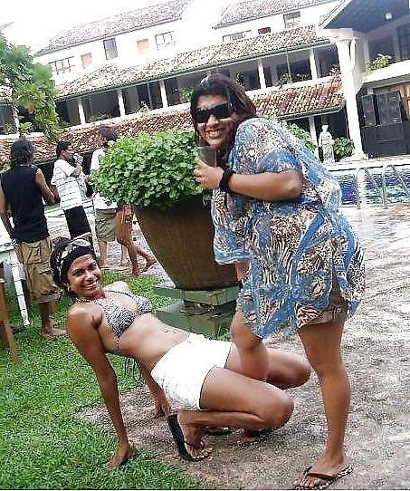 10P Sri lankan girls