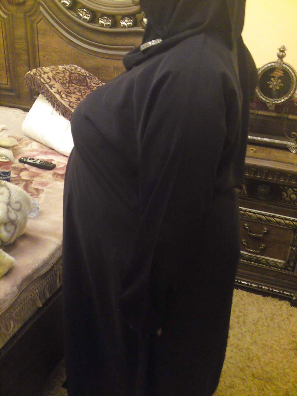 17P BIG ARAB ASS