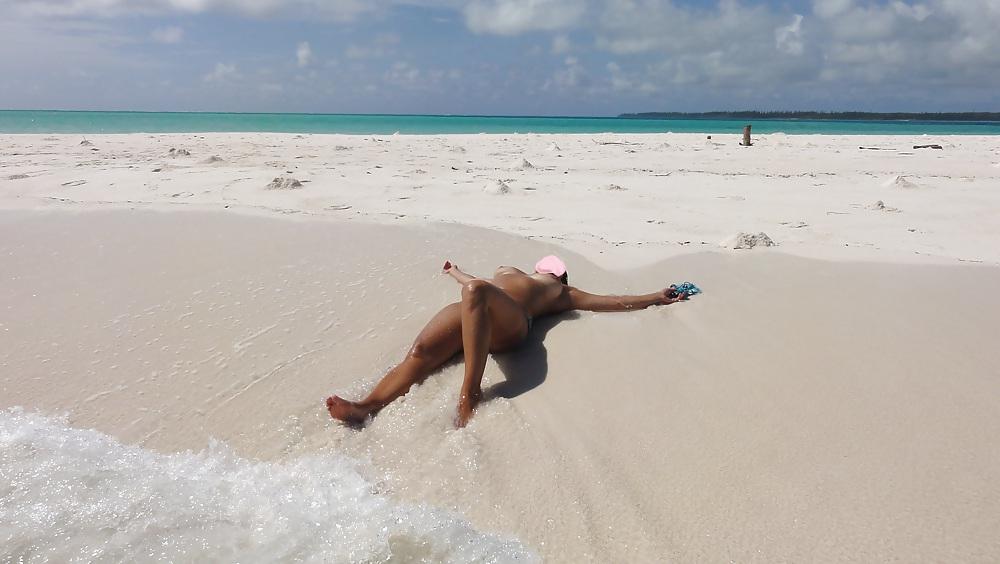 12P My Big boobs on the beach