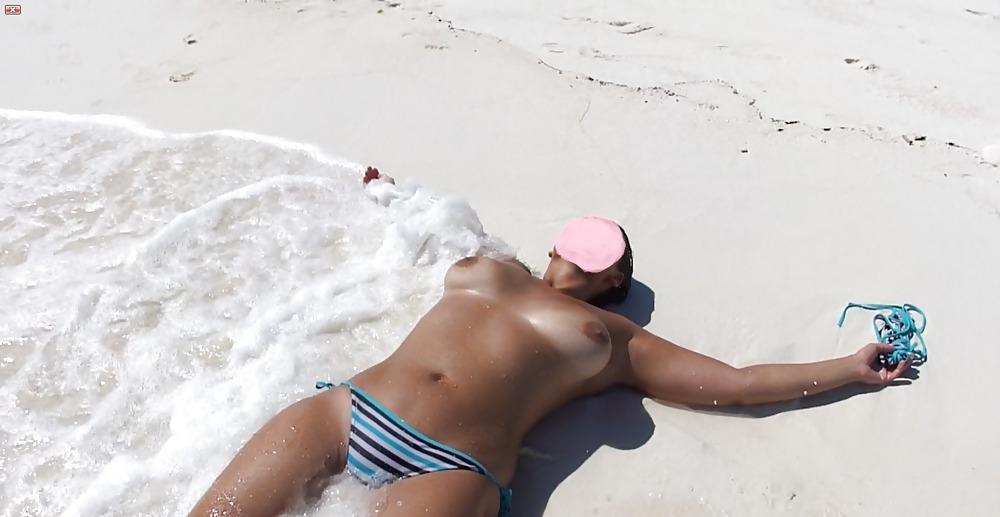 12P My Big boobs on the beach