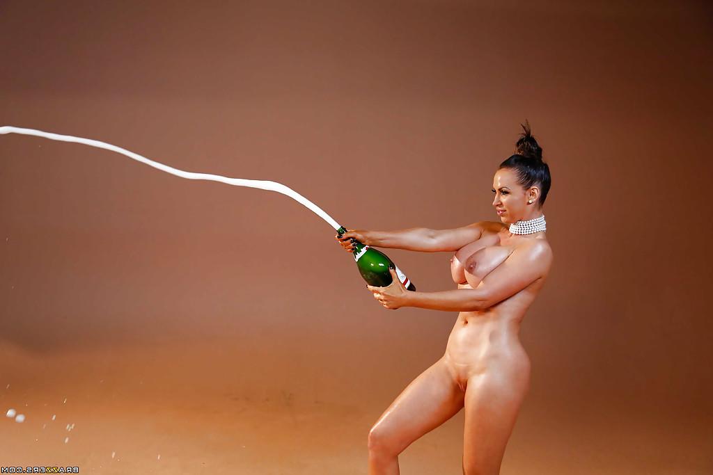 16P Sensual milf Nikki Benz is drinking champagne like a pornstar!