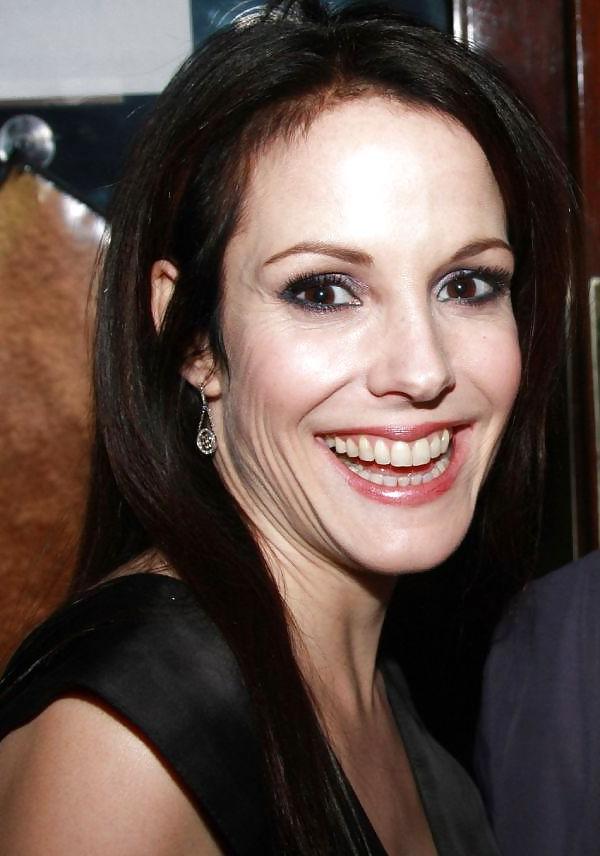 25P Mary-Louise Parker