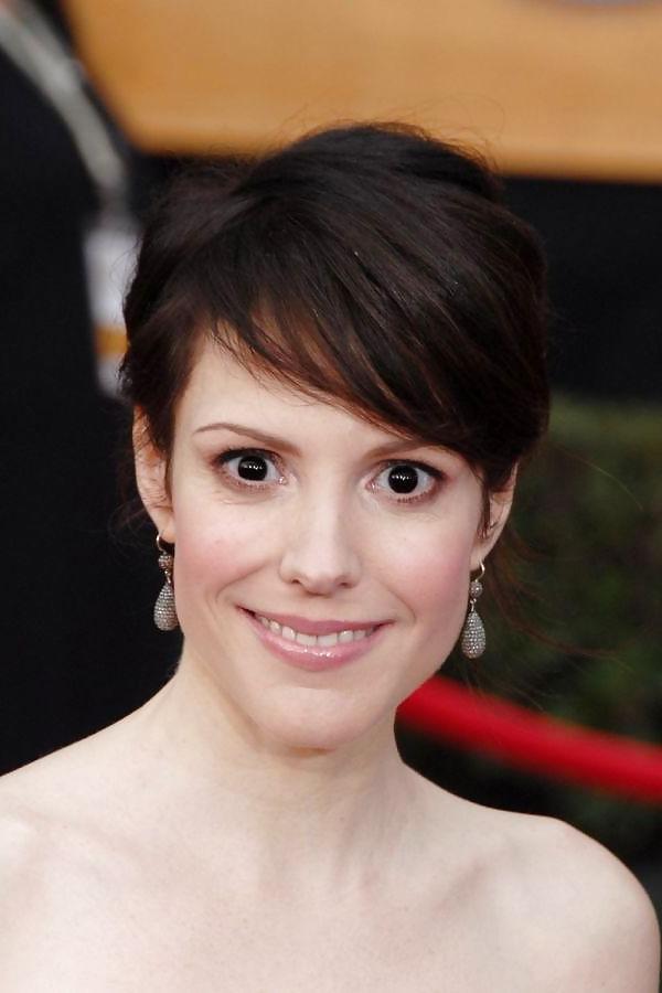 25P Mary-Louise Parker
