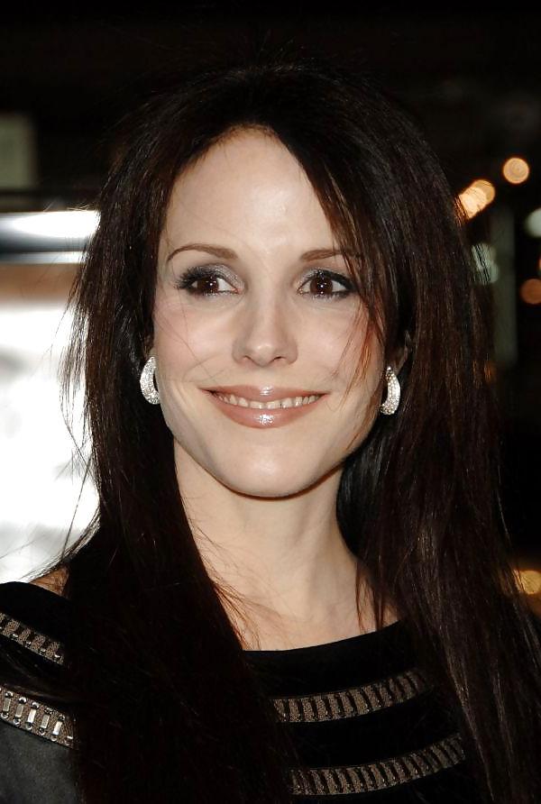 25P Mary-Louise Parker