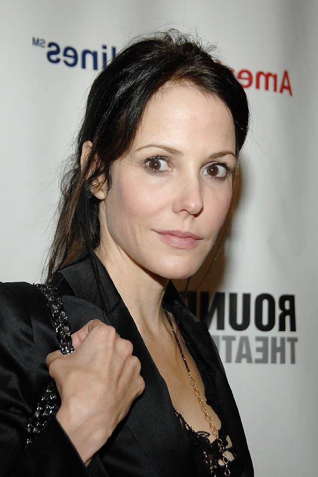 25P Mary-Louise Parker