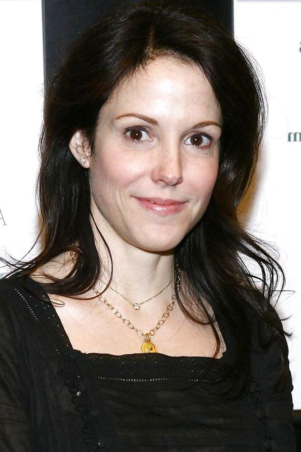 25P Mary-Louise Parker