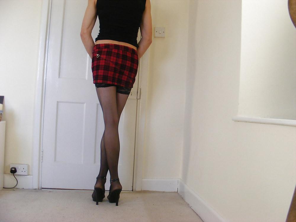 25P High heels, a big cock and a dildo