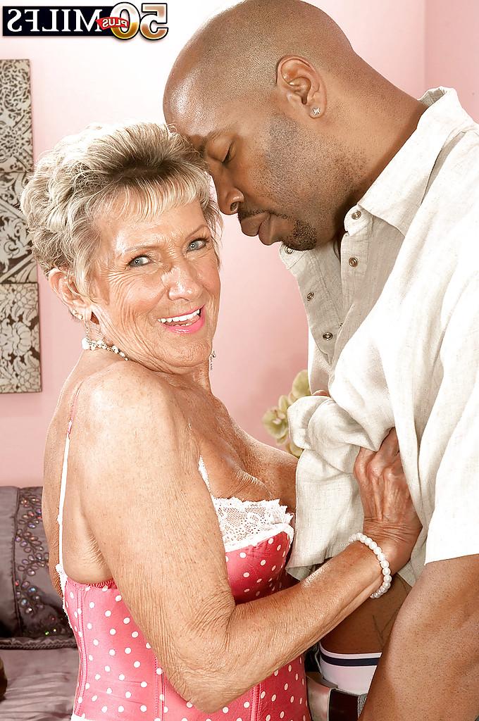 16P Heated granny in white stockings Sandra Ann screwed with a big black cock