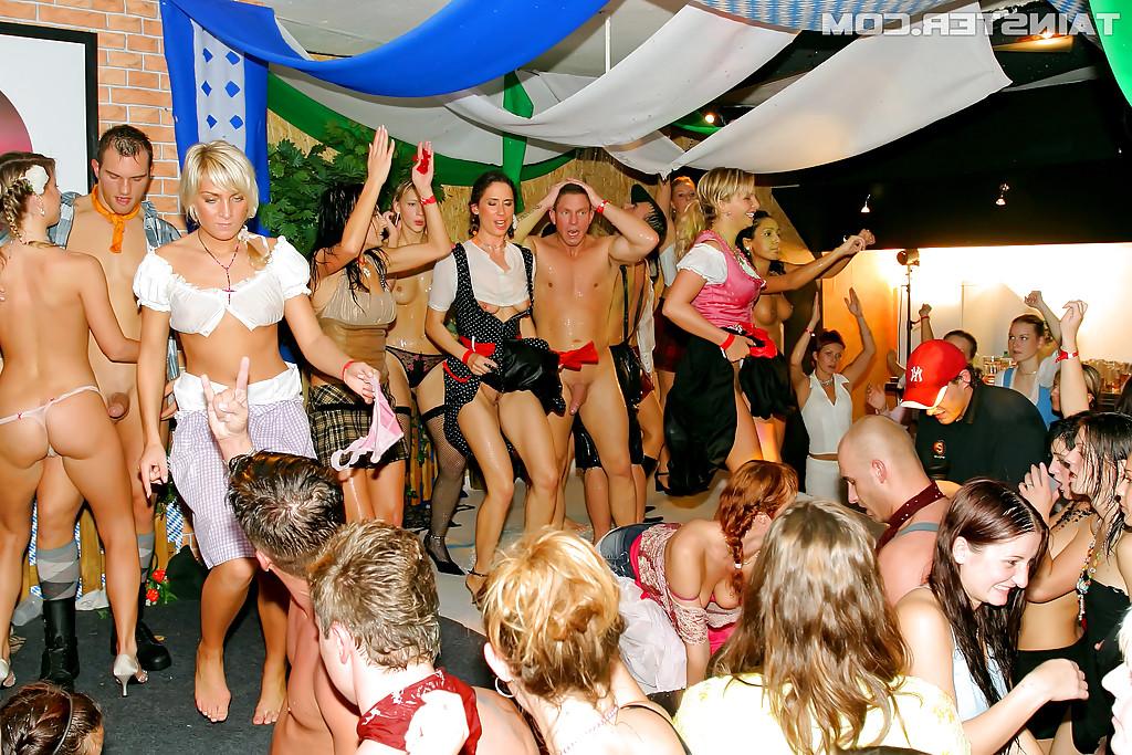 16P Cock hungry babes going crazy at the hardcore drunk sex party