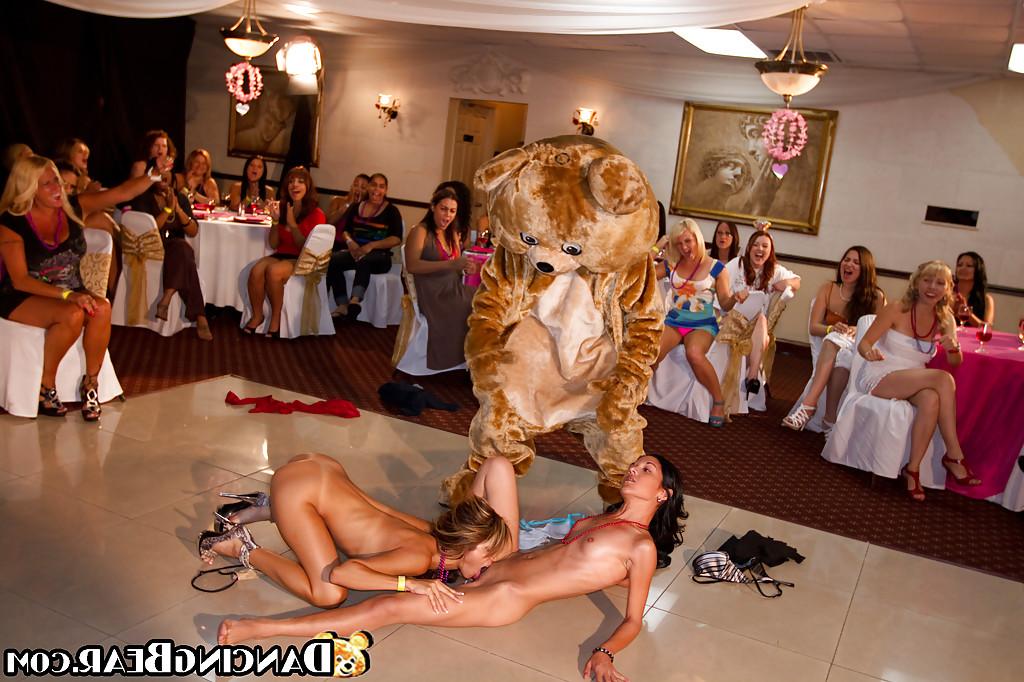 16P Horny babes sucking and fucking stiff peckers at the sex party
