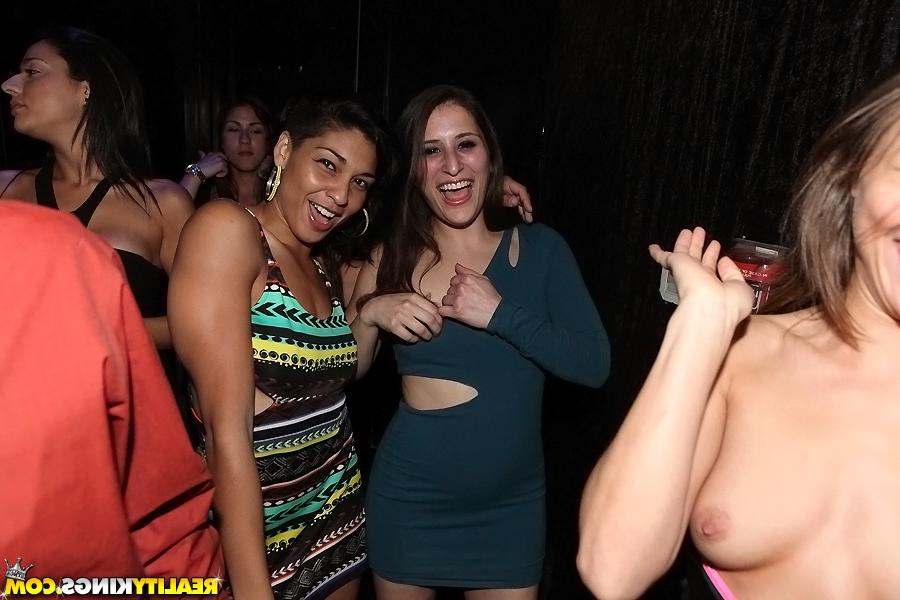 16P Nasty hardcore babes with big butts and shaved pussies fucked deep