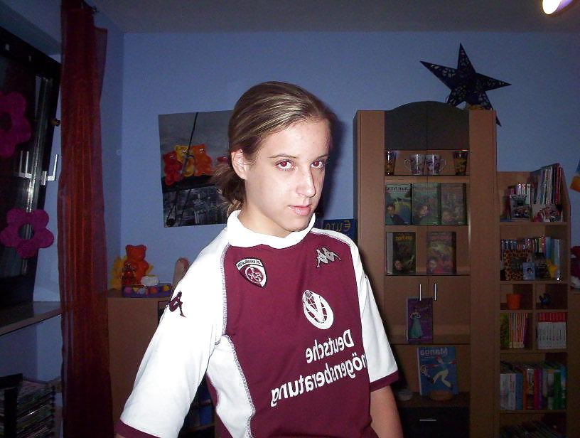 11P German girl