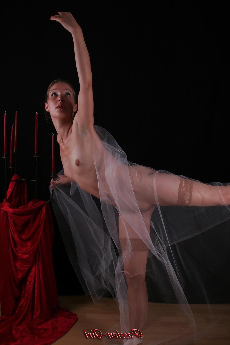 25P Erotic Ballet II - Passion-Girl German Amateur