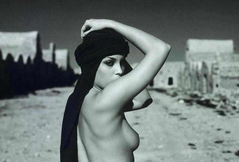 25P Black And White Erotic,By Blondelover.