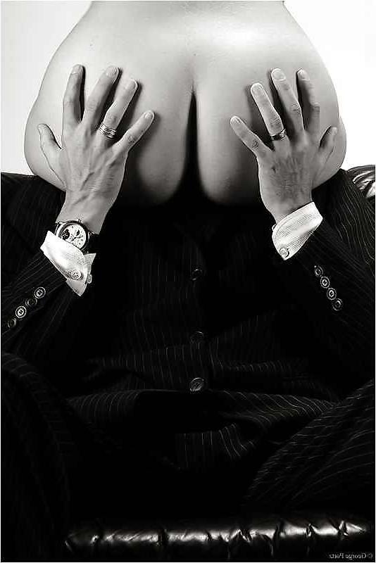 25P Black And White Erotic,By Blondelover.