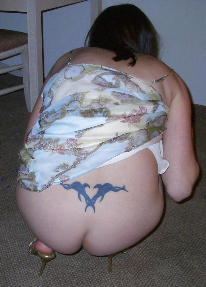 25P Mature wife stripping flashing and blowing