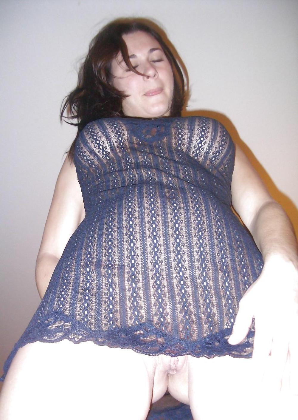 25P Mature wife stripping flashing and blowing