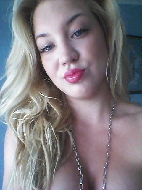 25P Croatian girls non-nude