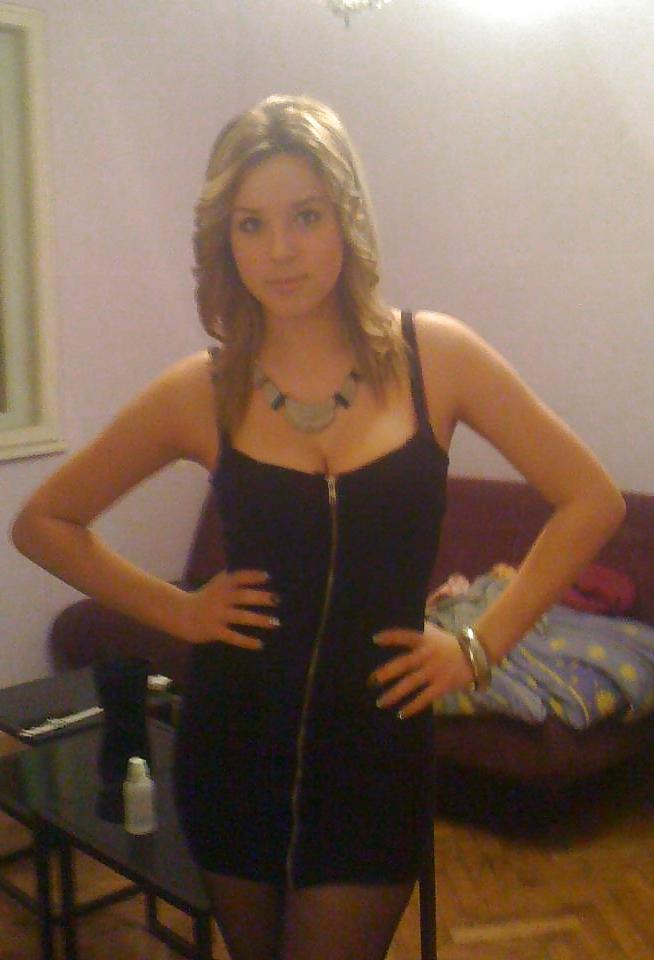 25P Croatian girls non-nude