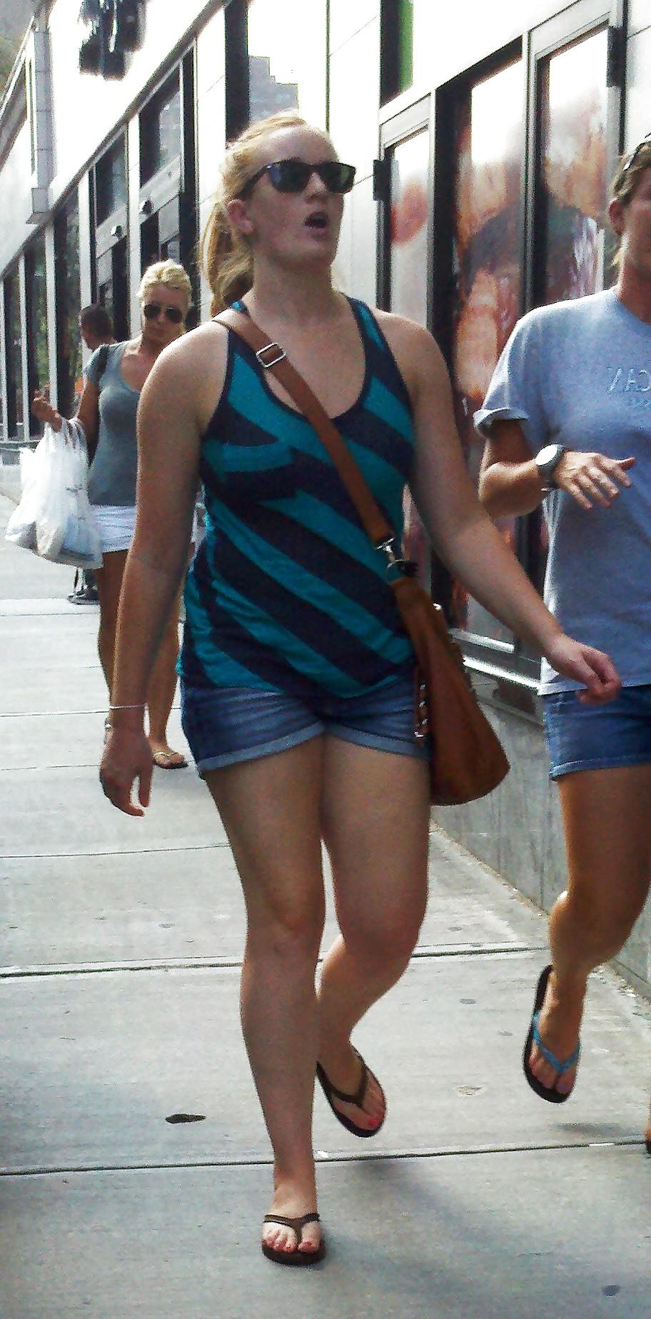 19P New York Street Girls Upper East Side St Marks