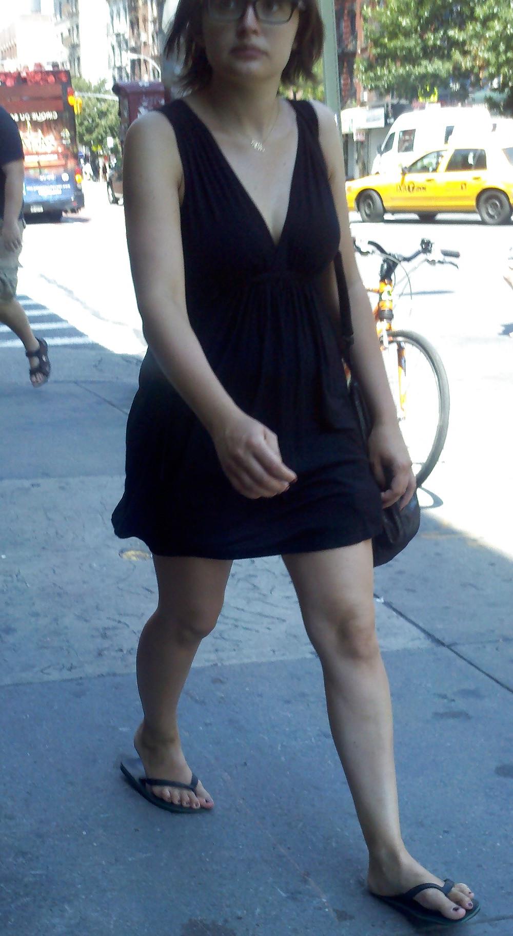 19P New York Street Girls Upper East Side St Marks