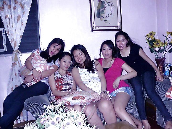 25P Pinay panty peeks (part 6)