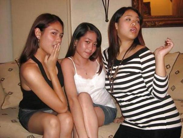 25P Pinay panty peeks (part 6)