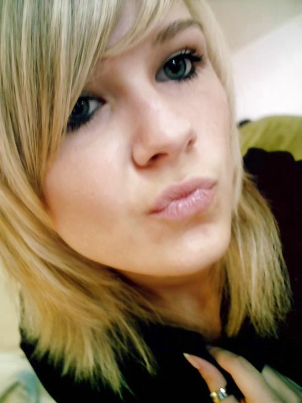 17P Sweet German Teen Lisa