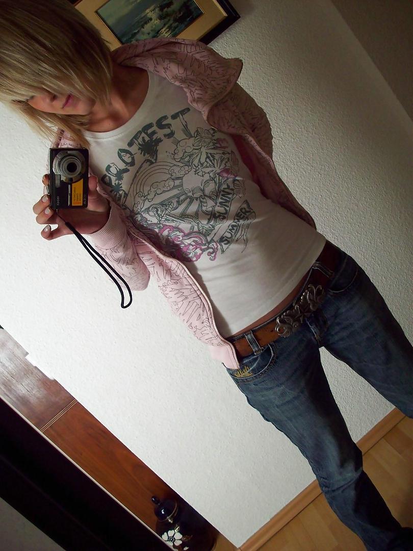 17P Sweet German Teen Lisa