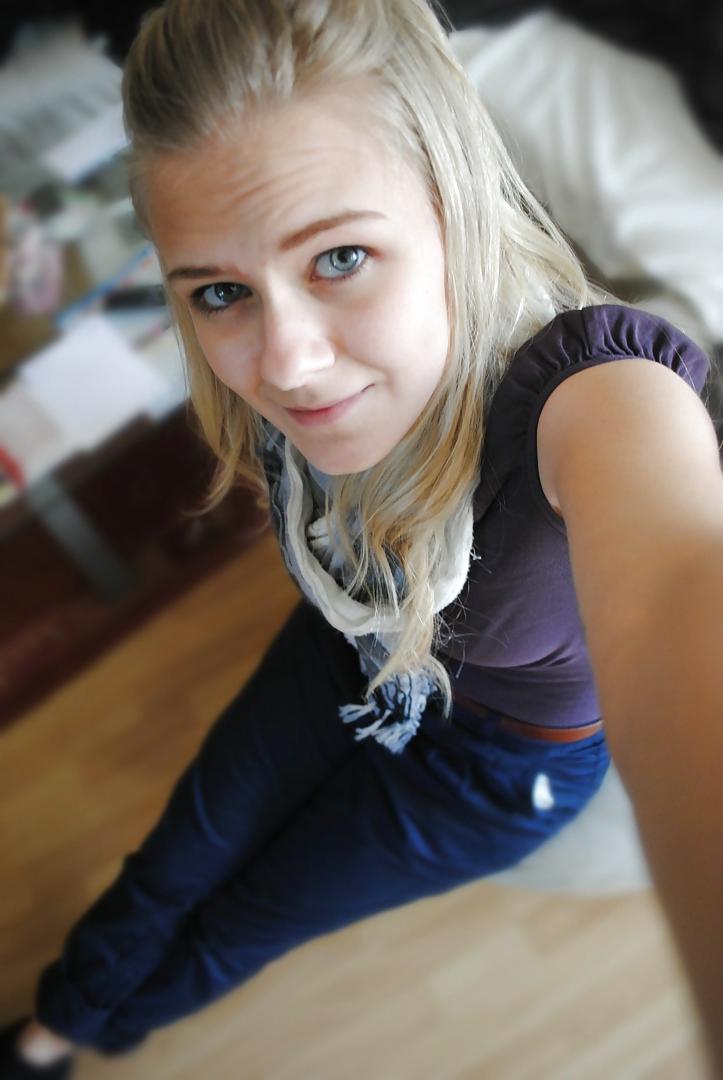 17P Sweet German Teen Lisa